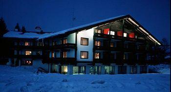 Hotel Quellenhof Leutasch Exterior photo